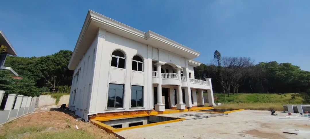 别墅“大变身”：建筑性能改造背后竟藏着这些秘密！